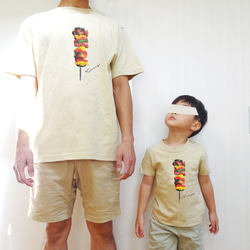 Foods on stick/リアルBBQ串Tシャツ ホワイト 名入れOK 大人・キッズ・ロンパース 2枚目の画像