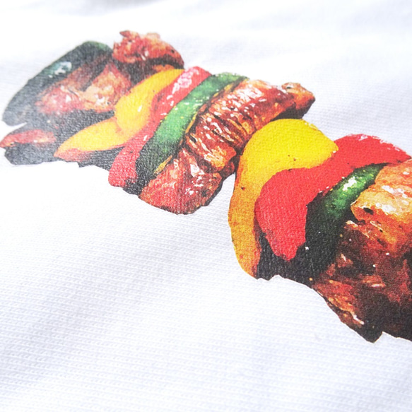 Foods on stick/リアルBBQ串Tシャツ ホワイト 名入れOK 大人・キッズ・ロンパース 4枚目の画像