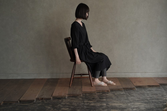 孕婦開衩羅紋打底褲 希瑟灰色 適合早孕晚期孕婦 ALCEDO 第6張的照片