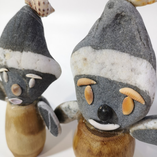 仲良し】石芸、荒石飾り、石飾り、手工芸品、石飾り その他アート 