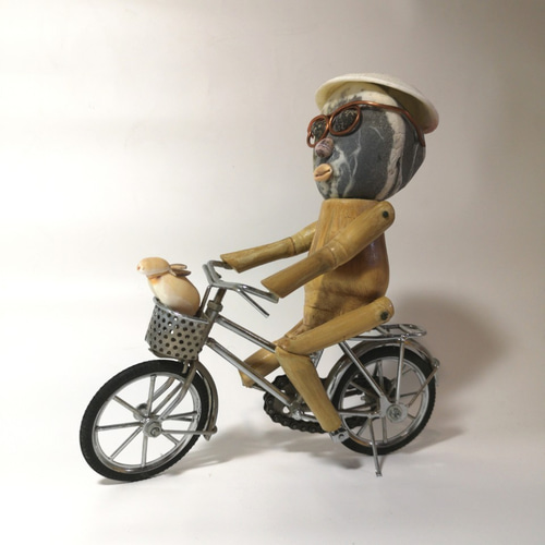 おじいちゃんの自転車】ストーンアートラフストーンオーナメント