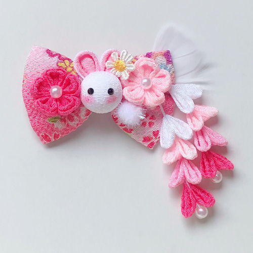 お正月仕様(黒×ピンク)つまみ細工付き和風リボン、わんちゃん猫