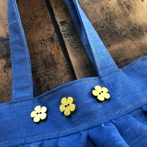 Gather Tote bag　ギャザートート　お買い物バッグ　リバーシブル　１点もの＜Yellow buttons＞ 3枚目の画像