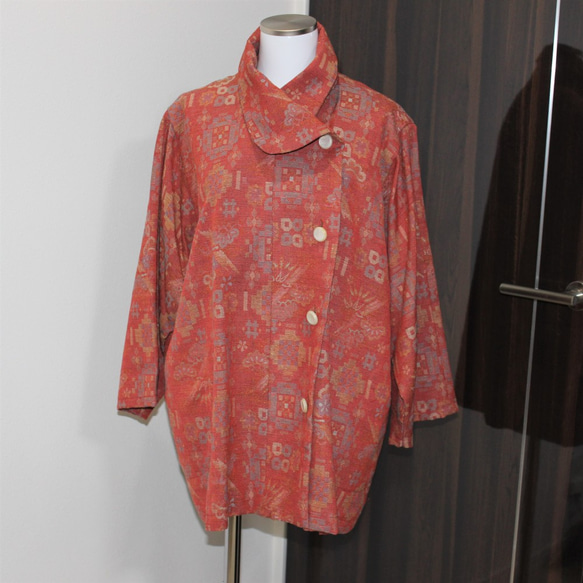 着物リメイク・ウールの着物から八分袖ドルマンスリーブコート 5枚目の画像