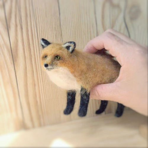 ちょっとリアルなキツネ【羊毛フェルト】 羊毛フェルト ペリート 通販