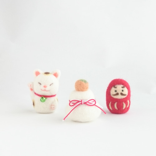 月　お正月飾り　羊毛フェルト 羊毛フェルト カラフルな干支 馬 お正月飾り ハンドメイド - メルカリ