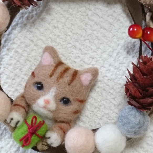 猫 クリスマスリース 羊毛フェルト 4枚目の画像