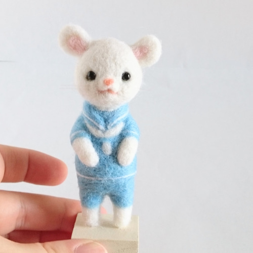 羊毛フェルト 水兵服のネズミさん 羊毛フェルト アカツキコ 通販