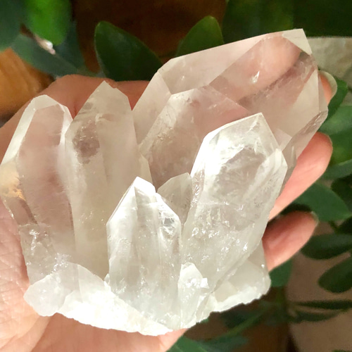 開運！ 美水晶クラスター 351g 天然石 Janice LOUIS 通販 10951321