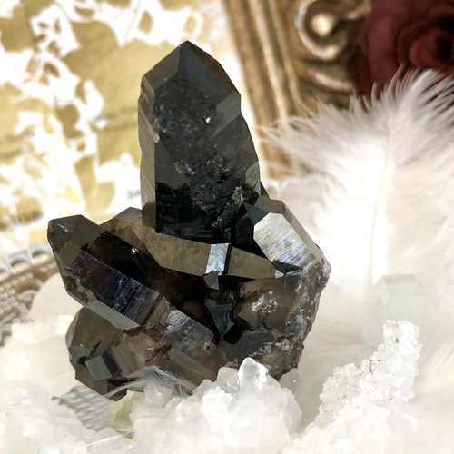 黒水晶(モリオン)クラスター 69.5g ☆厄除け/お守り☆ 天然石 黒水晶(モリオン)クラスター 69.5g ☆厄除け/お守り☆ 天然石