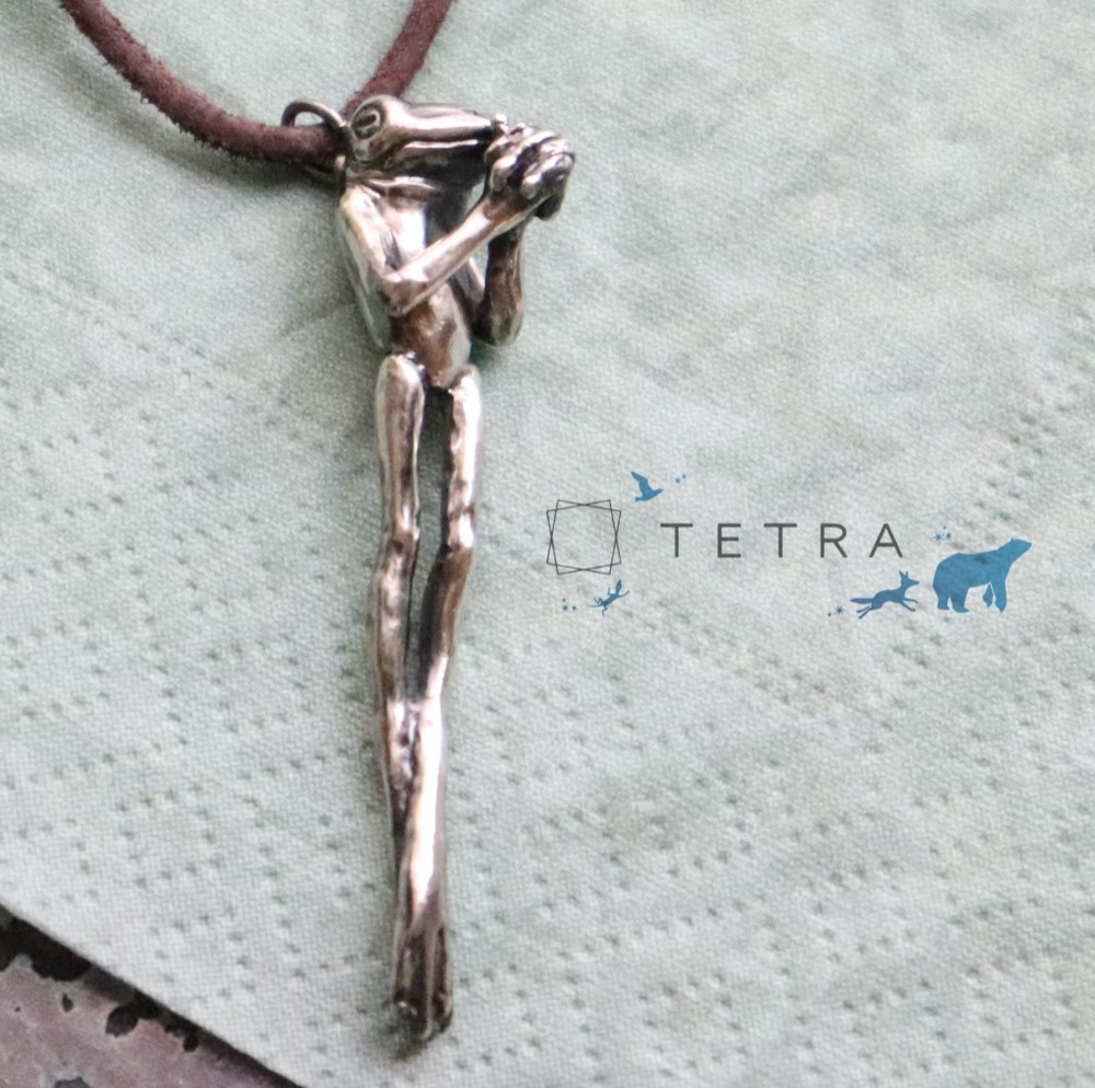 【Silver925製】祈るカエルのペンダント