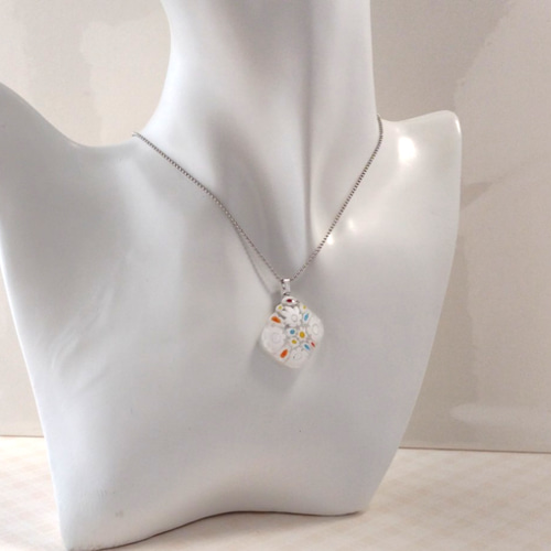 ベネチアンガラス】四角いお花畑のペンダント（カラフル