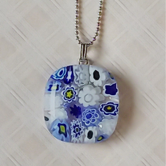 GUCCI  ベネチアン　ガラス／クリスタル　飾りボウル？　濃いブルー　希少 GUCCI ベネチアン ガラス／クリスタル 飾りボウル？ 濃いブルー