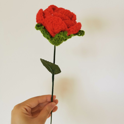 あみぐるみ美しい赤い薔薇 あみぐるみ さゆり手作り 通販 8302665