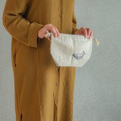 線條鯨魚 藍鯨 手工刺繡便當束口袋 Handmade客製化 晴好物 第3張的照片