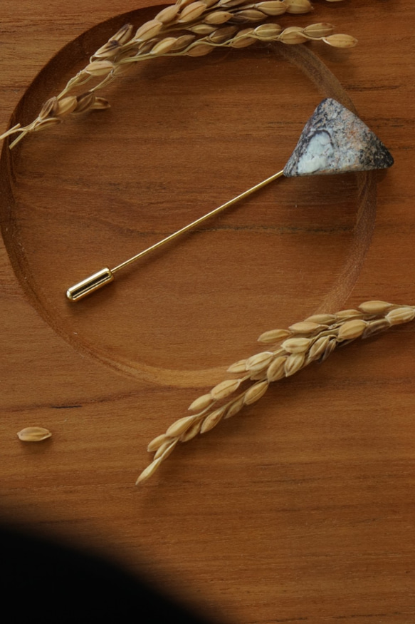 石穗-穀雨　咖啡色天然大理石手作別針 徽章 襟針 胸針 第3張的照片