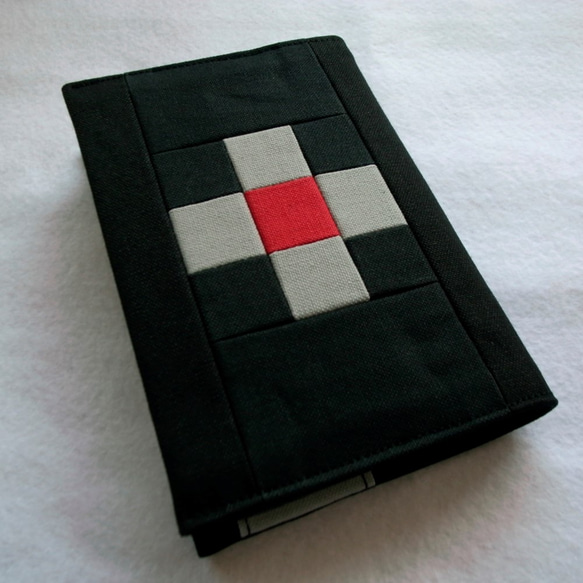 ブックカバー 帆布製（文庫本サイズ：ブラック＋） 1枚目の画像
