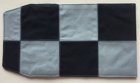 ブックカバー 帆布製「ツギハギ：ブラック×グレー」 （文庫本サイズ） 5枚目の画像