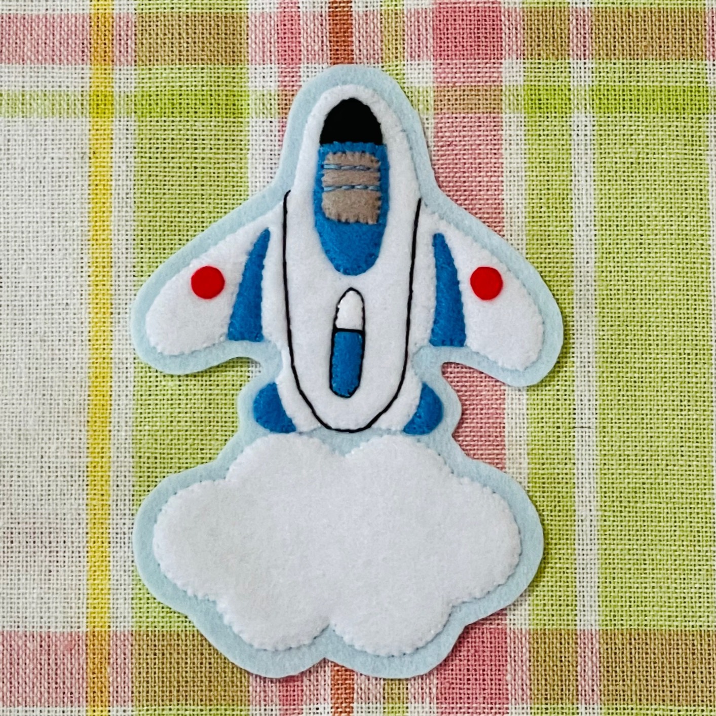 飛行機と雲 フェルト名札 ワッペン ブルーインパルス フェルト名札