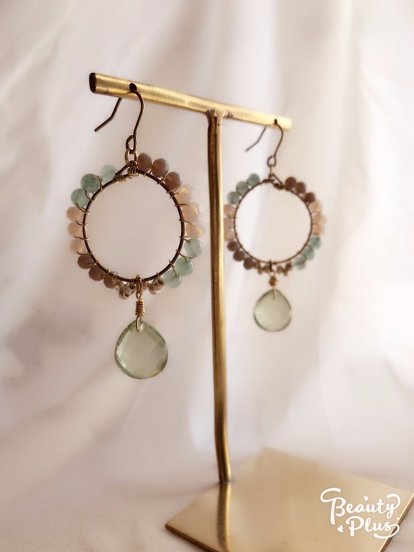 粉彩珠和淺綠色的玻璃捷克耳環“耳環” 第3張的照片