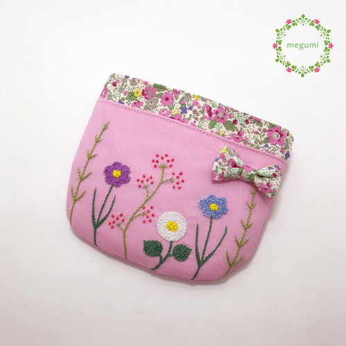 受注制作】お花の刺繍 ふたなし移動ポケット（ベージュ）女の子 その他