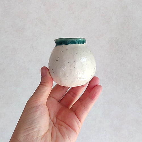 陶芸作家 くずれ 黒御影土 自然釉 花器 花瓶C 陶芸作家 くずれ 黒御影土 自然釉 花器 花瓶C
