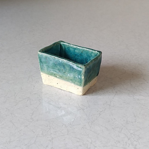 陶芸作家 くずれ 黒御影土 自然釉 花器 花瓶C