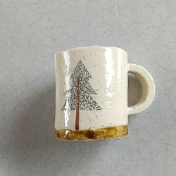 《冬の新作》陶のほっこり大き目マグカップ【モミの樹】 2枚目の画像