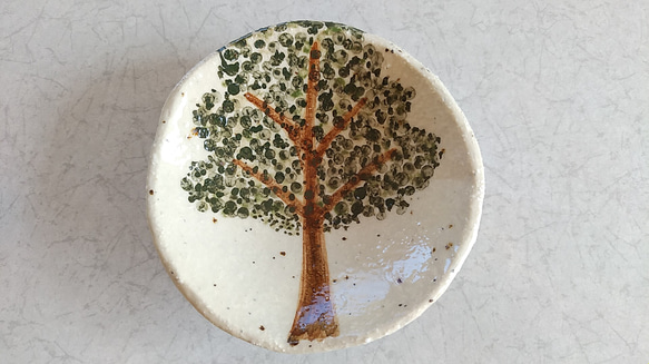 《冬の新作》陶のほっこり小皿【モコモコの樹】 4枚目の画像