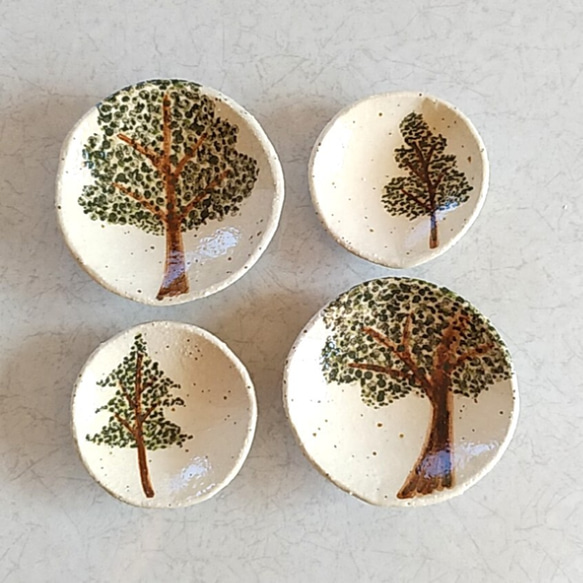 《冬の新作》陶のほっこり小皿【モコモコの樹】 10枚目の画像