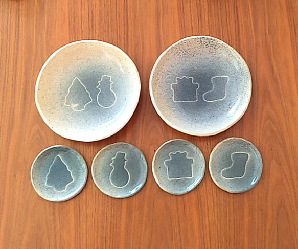 陶の深皿（スープ・カレー・パスタ皿)【ブルークリスマス】 10枚目の画像