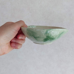 《sold out！》陶の片口小鉢(とんすい)【淡い緑のふんわりシリーズ】 5枚目の画像