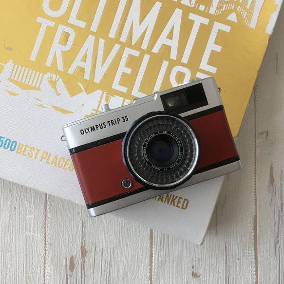 【完動品】レトロなフィルムカメラ オリンパス TRIP35　赤銅色の本革【ただいまフィルム１本プレゼント！】 6枚目の画像