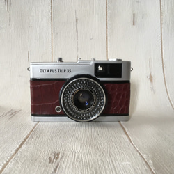 【完動品】レトロなフィルムカメラ オリンパス TRIP35　ブラウンのクロコ型押し革にお色直し 3枚目の画像