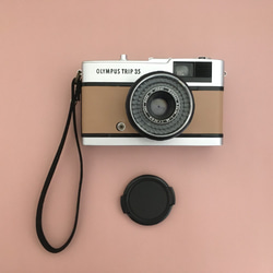 【完動品】レトロなフィルムカメラ　オリンパスTRIP35 グレージュ色の本革にお色直し【ただいまフィルム１本プレゼント】 8枚目の画像