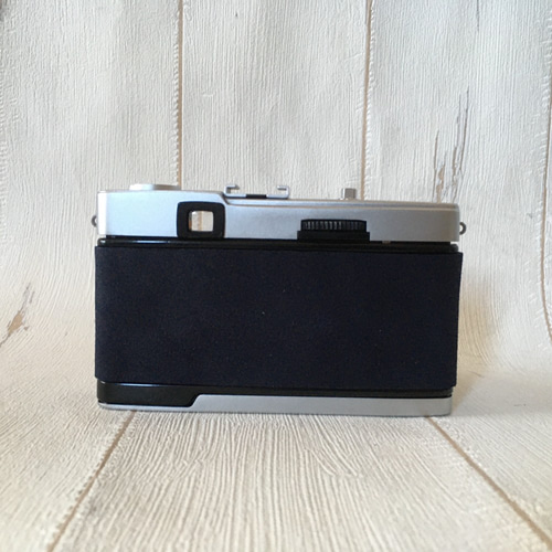 完動品】レトロなフィルムカメラ オリンパスTRIP35 ミッドナイト