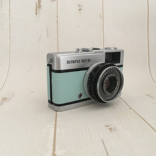完動品】レトロなフィルムカメラ オリンパスTRIP35 ミントブルー