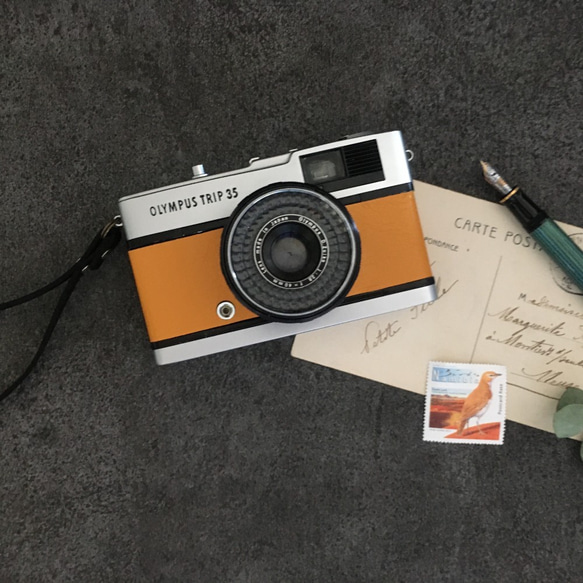 【完動品】レトロなフィルムカメラ　オリンパスTRIP35 マンダリンオレンジの本革【送料無料+フィルム１本プレゼント！】 1枚目の画像