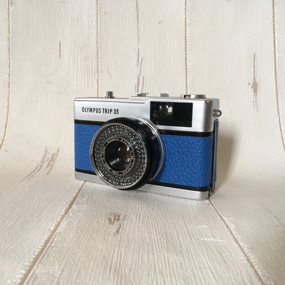 【完動品】レトロなフィルムカメラ　オリンパスTRIP35 コバルトブルーの本革【送料無料+フィルム１本プレゼント！】 5枚目の画像
