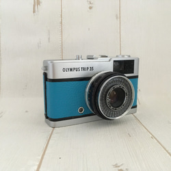 【完動品】レトロなフィルムカメラ　オリンパスTRIP35 　ブルーの本革 3枚目の画像