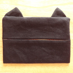 黒猫のポケットティッシュカバー／ポケットティッシュケース(><) 2枚目の画像