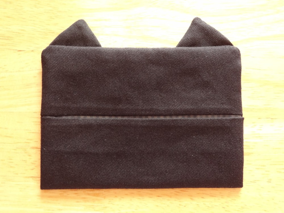 黒猫のポケットティッシュカバー／ポケットティッシュケース(==) 2枚目の画像