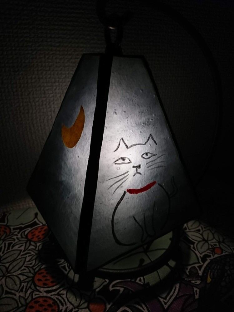 絵付けステンドグラスランプ～月みれば、、、