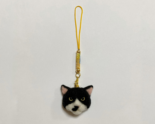 【なこ】猫 ハチワレ 羊毛フェルト ストラップ ハンドメイド 4_a6361f1c84477c6221af9f94e4c8
