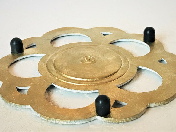 南部鉄器　急須 「令和　鍋敷きセット」 4枚目の画像