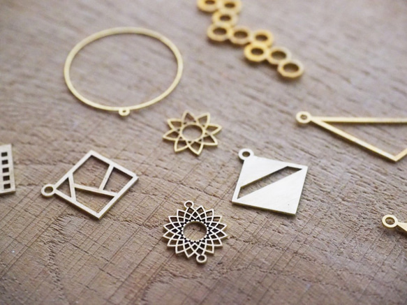 オリジナル金属のアクセサリーパーツ製作 ピアス（その他） tsumami