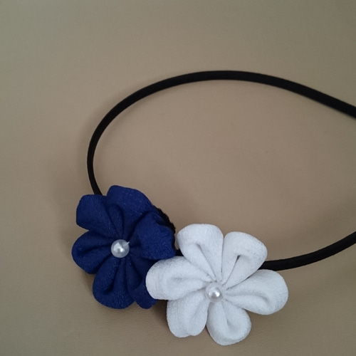 和風のお花のカチューシャ・青 カチューシャ sparkle! 通販 8512243