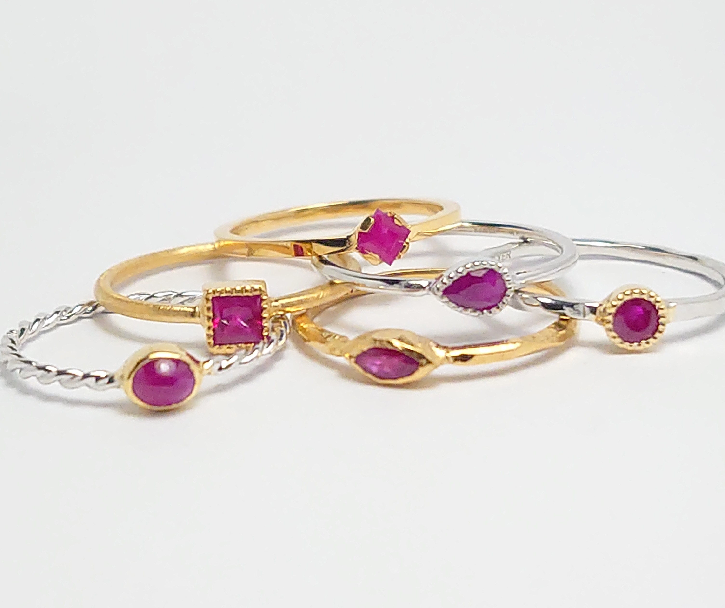 天然石シリーズリングのお知らせです