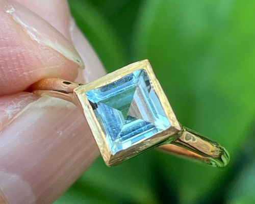ハンドメイド アクセサリー 指輪 シルバー925 サカサクラゲ指輪 アクアマリン ハンドメイド シルバー925 シルバーリング アクアマリン - メルカリ
