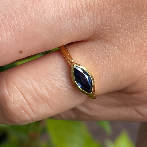 ブルーサファイア マーキスカット0.949ct シルバーSV925リング 指輪